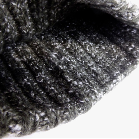 North Face Chunky Rib Beanie Hat Shallow Deep Fits - Picture 3 of 6